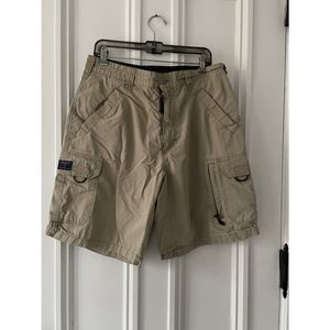 Like new American Eagle outfitters tan cargo shorts 34